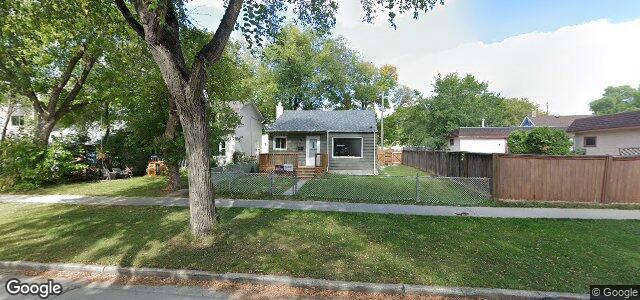 Larawan ng 227 La Verendrye Street sa Winnipeg, Manitoba