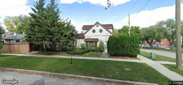 Larawan ng 235 La Verendrye Street sa Winnipeg, Manitoba