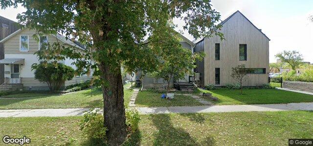 Larawan ng 260 Dumoulin Street sa Winnipeg, Manitoba