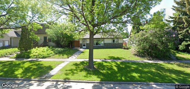 Larawan ng 284 La Verendrye Street sa Winnipeg, Manitoba
