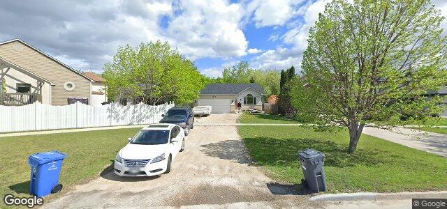 Photo of 301 Thibault Street in Winnipeg, Manitoba