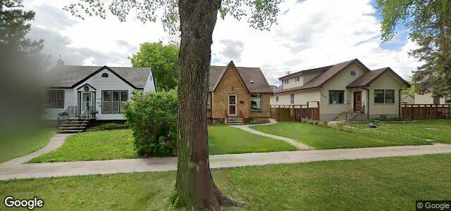Larawan ng 320 Dumoulin Street sa Winnipeg, Manitoba