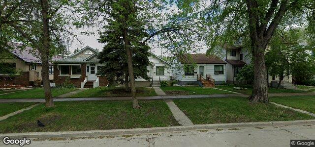 Larawan ng 323 Dumoulin Street sa Winnipeg, Manitoba