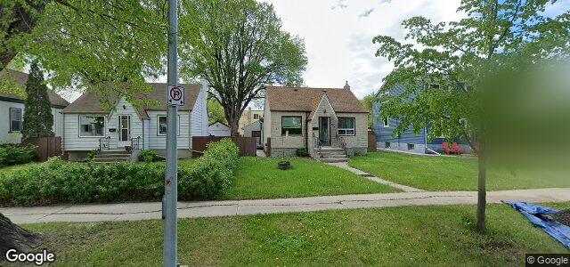 Larawan ng 332 Dumoulin Street sa Winnipeg, Manitoba