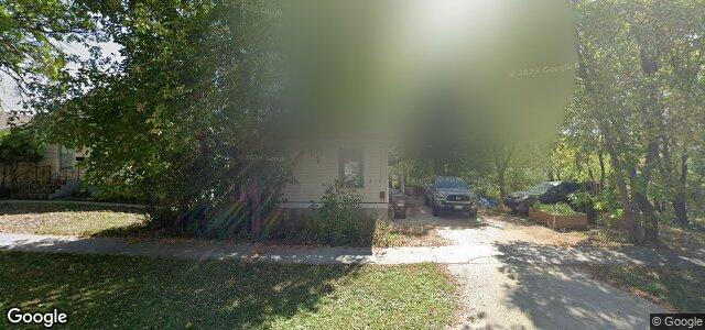 Larawan ng 432 Dumoulin Street sa Winnipeg, Manitoba