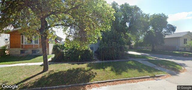 Larawan ng 452 Dumoulin Street sa Winnipeg, Manitoba