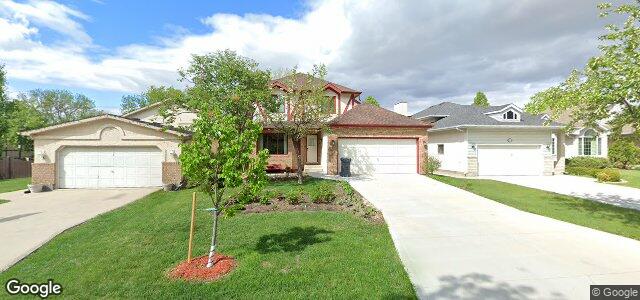 Larawan ng 7 Des Intrepides Promenade sa Winnipeg, Manitoba