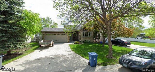 Larawan ng 91 Des Intrepides Promenade sa Winnipeg, Manitoba