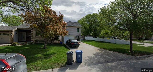 Larawan ng 95 Des Intrepides Promenade sa Winnipeg, Manitoba