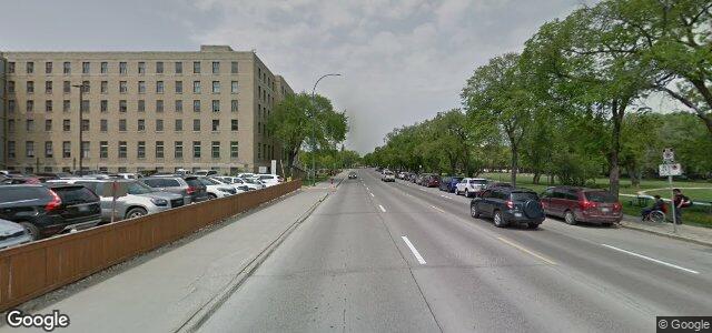 Larawan ng Tache Avenue sa Winnipeg, Manitoba
