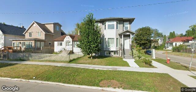 Larawan ng 1-145 Traverse Avenue sa Winnipeg, Manitoba