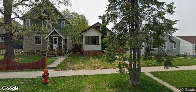 Larawan ng 100 Horace Street sa Winnipeg, Manitoba