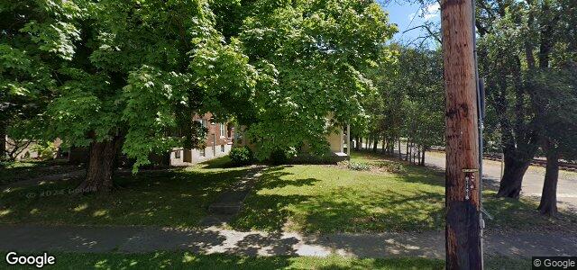 Larawan ng 101 Hillcrest Avenue sa Winnipeg, Manitoba