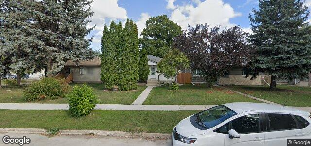 Larawan ng 104 Champlain Street sa Winnipeg, Manitoba