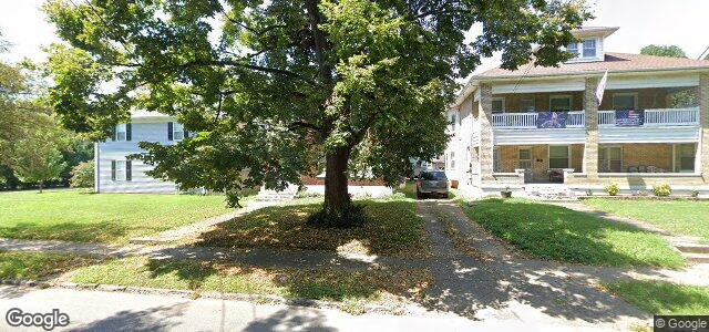 Larawan ng 104 Hillcrest Avenue sa Winnipeg, Manitoba