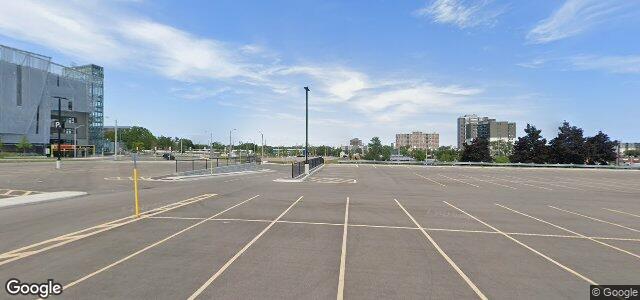 Larawan ng 107 Hillcrest Avenue sa Winnipeg, Manitoba