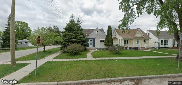 Larawan ng 115 Braemar Avenue sa Winnipeg, Manitoba