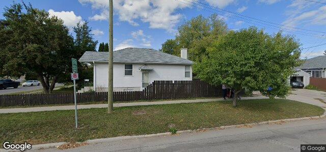 Larawan ng 116 Traverse Avenue sa Winnipeg, Manitoba