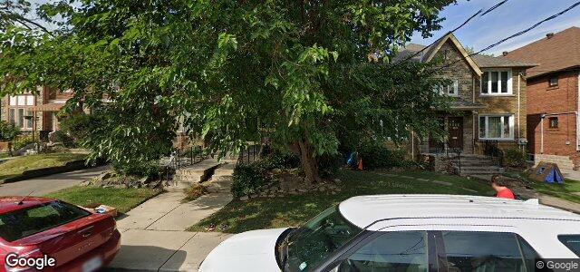 Larawan ng 126 Braemar Avenue sa Winnipeg, Manitoba