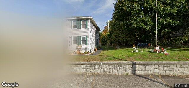 Larawan ng 129 Youville Street sa Winnipeg, Manitoba