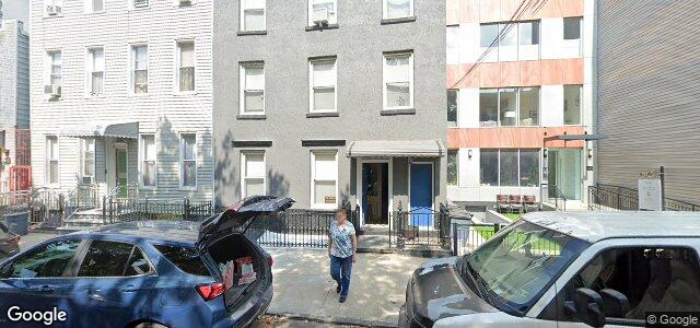 Larawan ng 147 Dupont Street sa Winnipeg, Manitoba