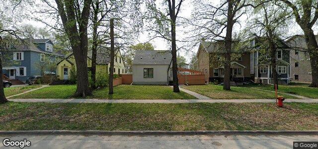 Larawan ng 150 Eugenie Street sa Winnipeg, Manitoba