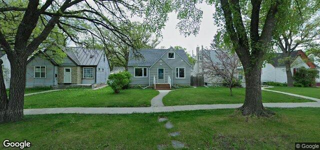 Larawan ng 152 Braemar Avenue sa Winnipeg, Manitoba