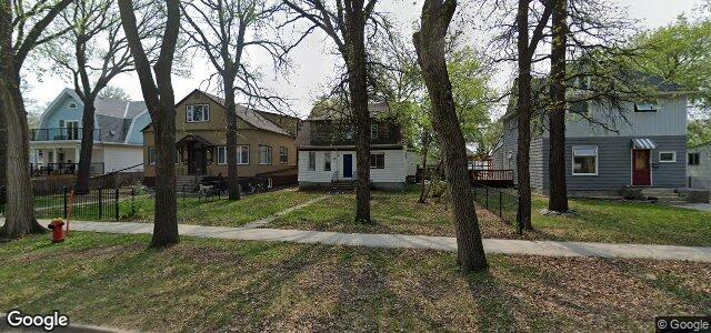 Larawan ng 168 Eugenie Street sa Winnipeg, Manitoba