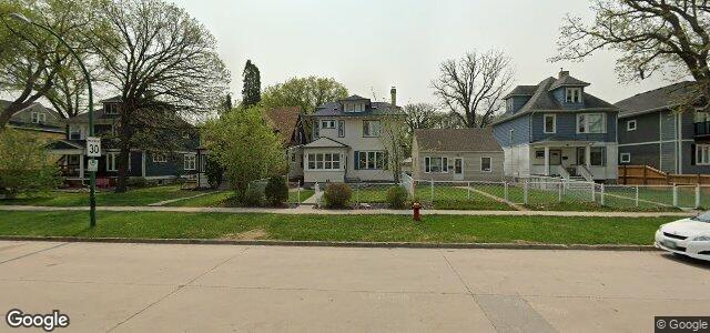 Larawan ng 194 Eugenie Street sa Winnipeg, Manitoba