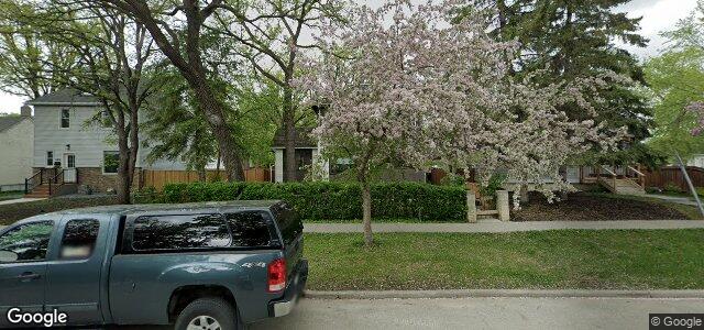 Larawan ng 195 Braemar Avenue sa Winnipeg, Manitoba