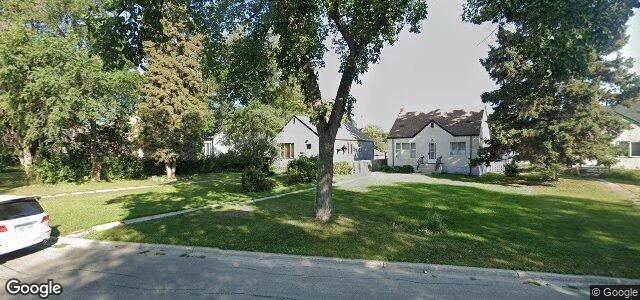 Larawan ng 211 Enfield Crescent sa Winnipeg, Manitoba