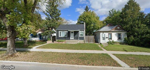 Larawan ng 216 Des Meurons Street sa Winnipeg, Manitoba
