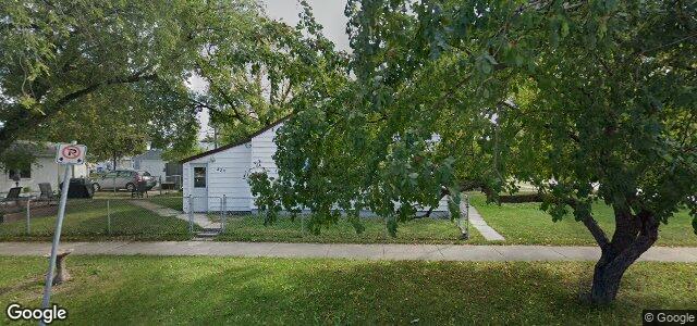 Larawan ng 220 Des Meurons Street sa Winnipeg, Manitoba