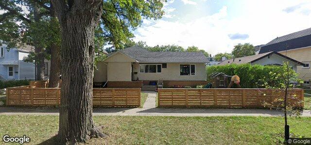 Larawan ng 220 Horace Street sa Winnipeg, Manitoba
