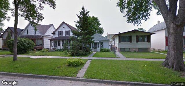 Larawan ng 220 Kitson Street sa Winnipeg, Manitoba