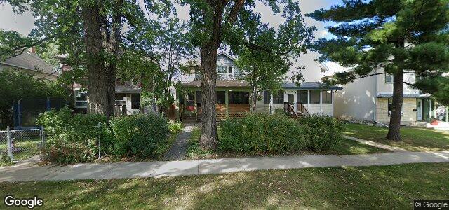 Larawan ng 227 Eugenie Street sa Winnipeg, Manitoba