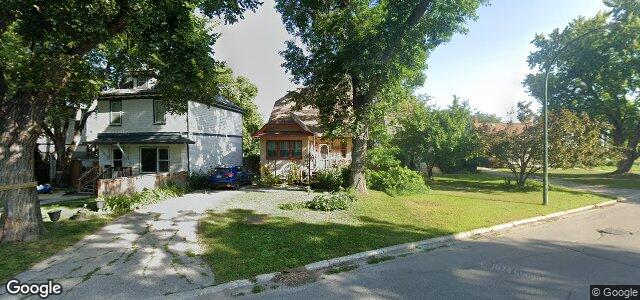 Larawan ng 235 Enfield Crescent sa Winnipeg, Manitoba