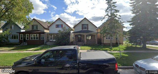 Larawan ng 244 Kitson Street sa Winnipeg, Manitoba