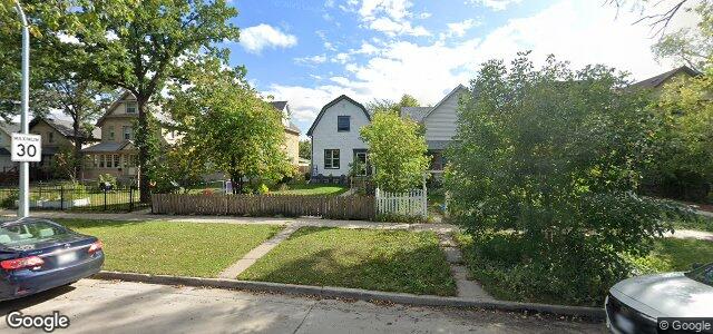 Larawan ng 252 Eugenie Street sa Winnipeg, Manitoba