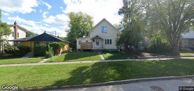 Photo of 252 Kitson Street in Winnipeg, Manitoba