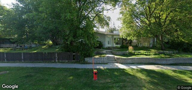 Larawan ng 258 Enfield Crescent sa Winnipeg, Manitoba