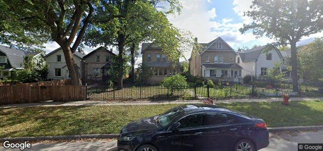 Larawan ng 258 Eugenie Street sa Winnipeg, Manitoba