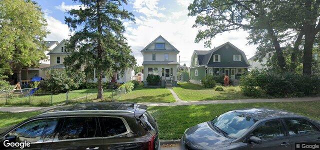 Larawan ng 272 Eugenie Street sa Winnipeg, Manitoba