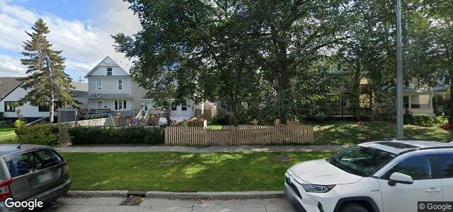 Larawan ng 284 Eugenie Street sa Winnipeg, Manitoba