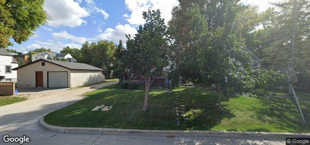 Larawan ng 304 Eugenie Street sa Winnipeg, Manitoba