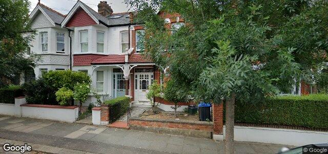 Larawan ng 34 Braemar Avenue sa Winnipeg, Manitoba