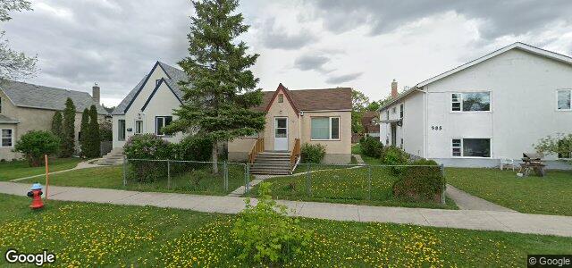 Larawan ng 381 Dubuc Street sa Winnipeg, Manitoba