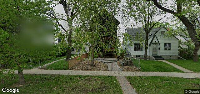 Larawan ng 407 Dubuc Street sa Winnipeg, Manitoba