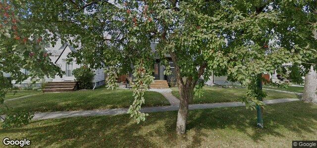 Larawan ng 427 Eugenie Street sa Winnipeg, Manitoba