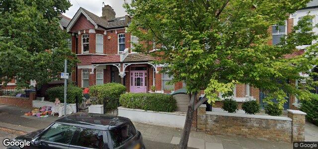 Larawan ng 44 Braemar Avenue sa Winnipeg, Manitoba